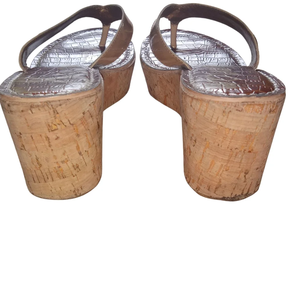 Sam Edelman Beige Croc-Embossed Sandals - Picture 3 of 3